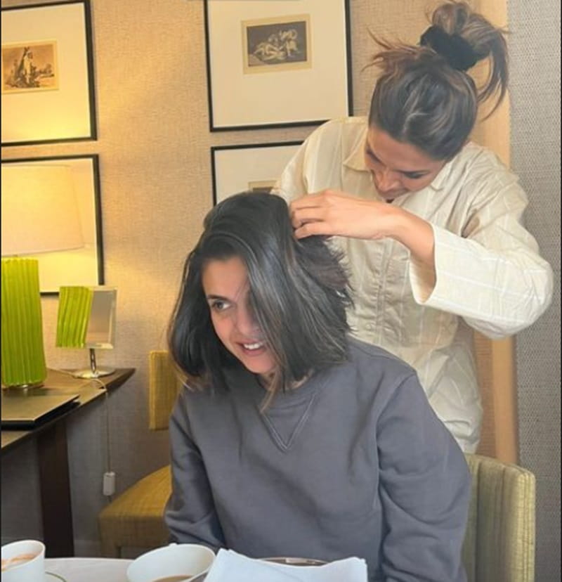 Deepika Padukone Styled Her Best Friends Hair During A Girls Trip To London