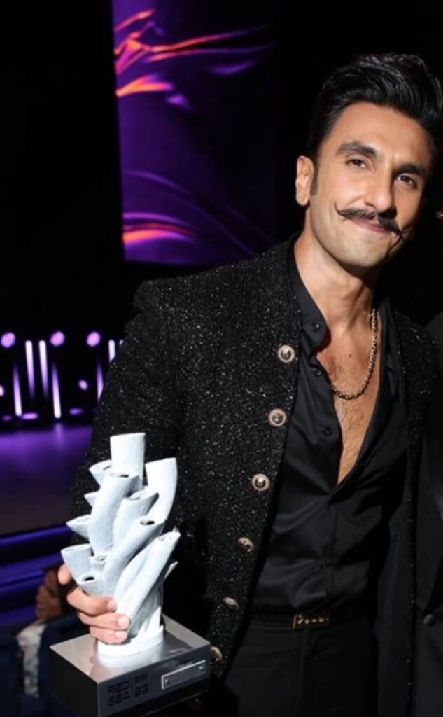 Sharon Stone Awarded Ranveer Singh At The Red Sea Festival